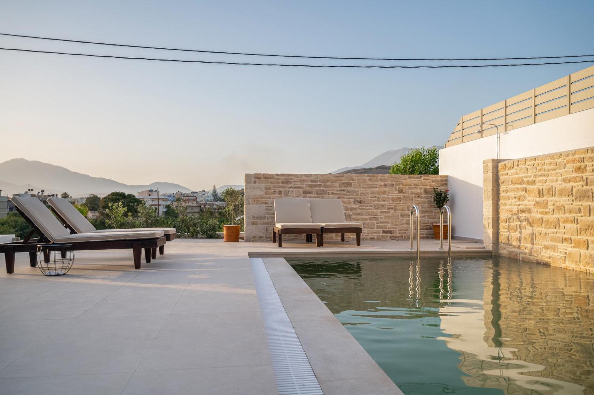 Ammokrinos Luxury Homes,150M From The Beach Kalamaki  Dış mekan fotoğraf