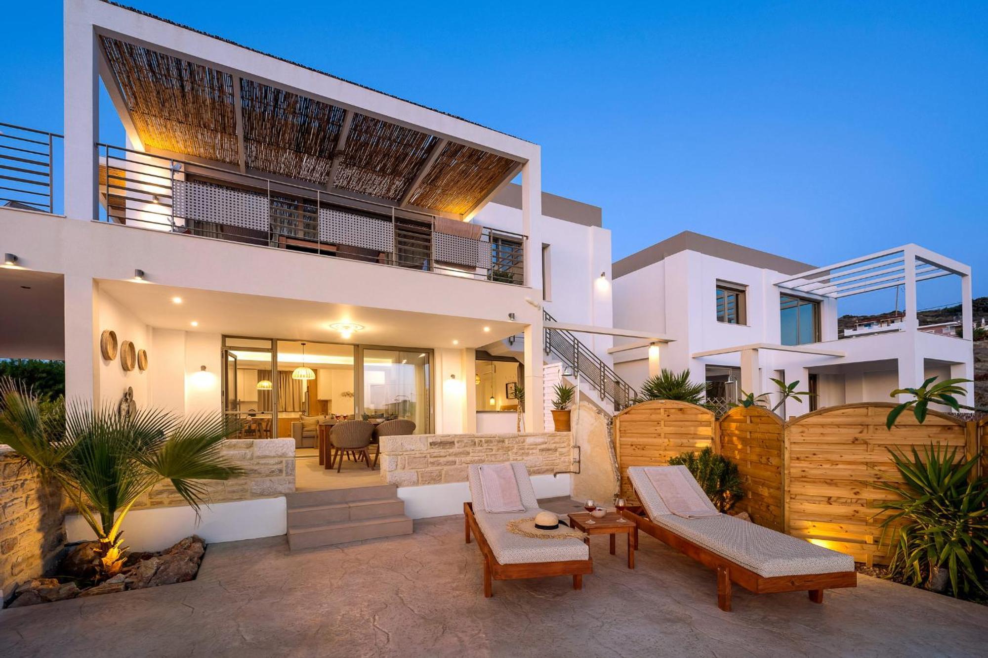 Ammokrinos Luxury Homes,150M From The Beach Kalamaki  Dış mekan fotoğraf