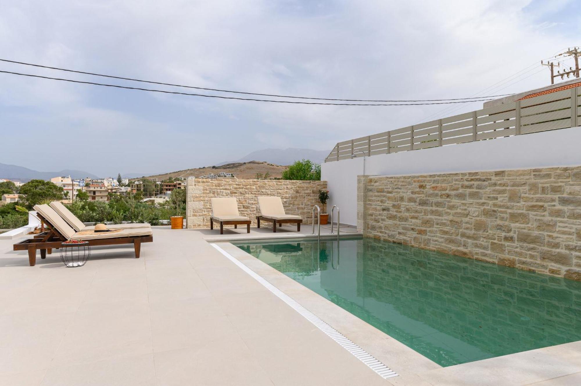 Ammokrinos Luxury Homes,150M From The Beach Kalamaki  Dış mekan fotoğraf