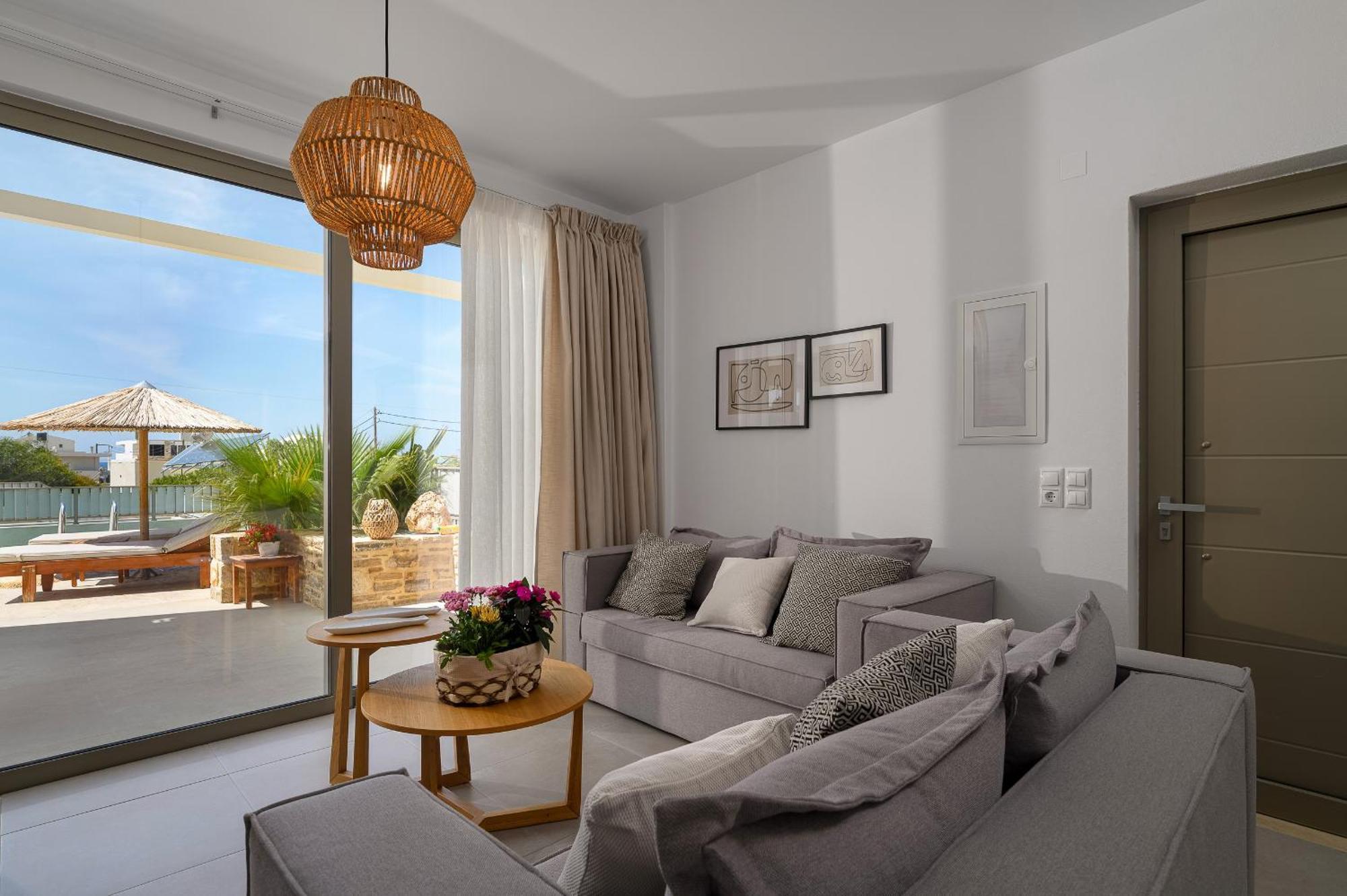 Ammokrinos Luxury Homes,150M From The Beach Kalamaki  Dış mekan fotoğraf