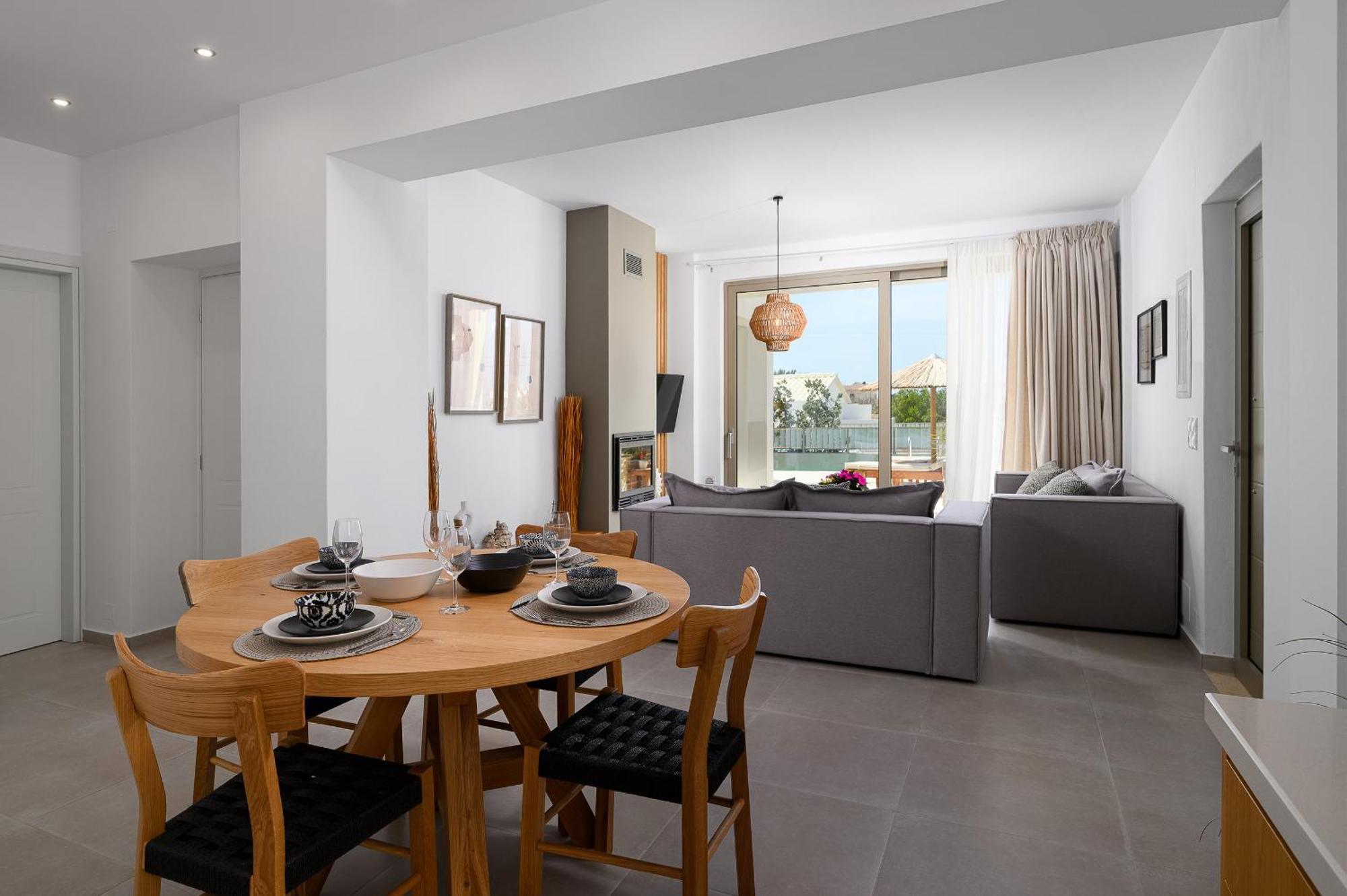 Ammokrinos Luxury Homes,150M From The Beach Kalamaki  Dış mekan fotoğraf