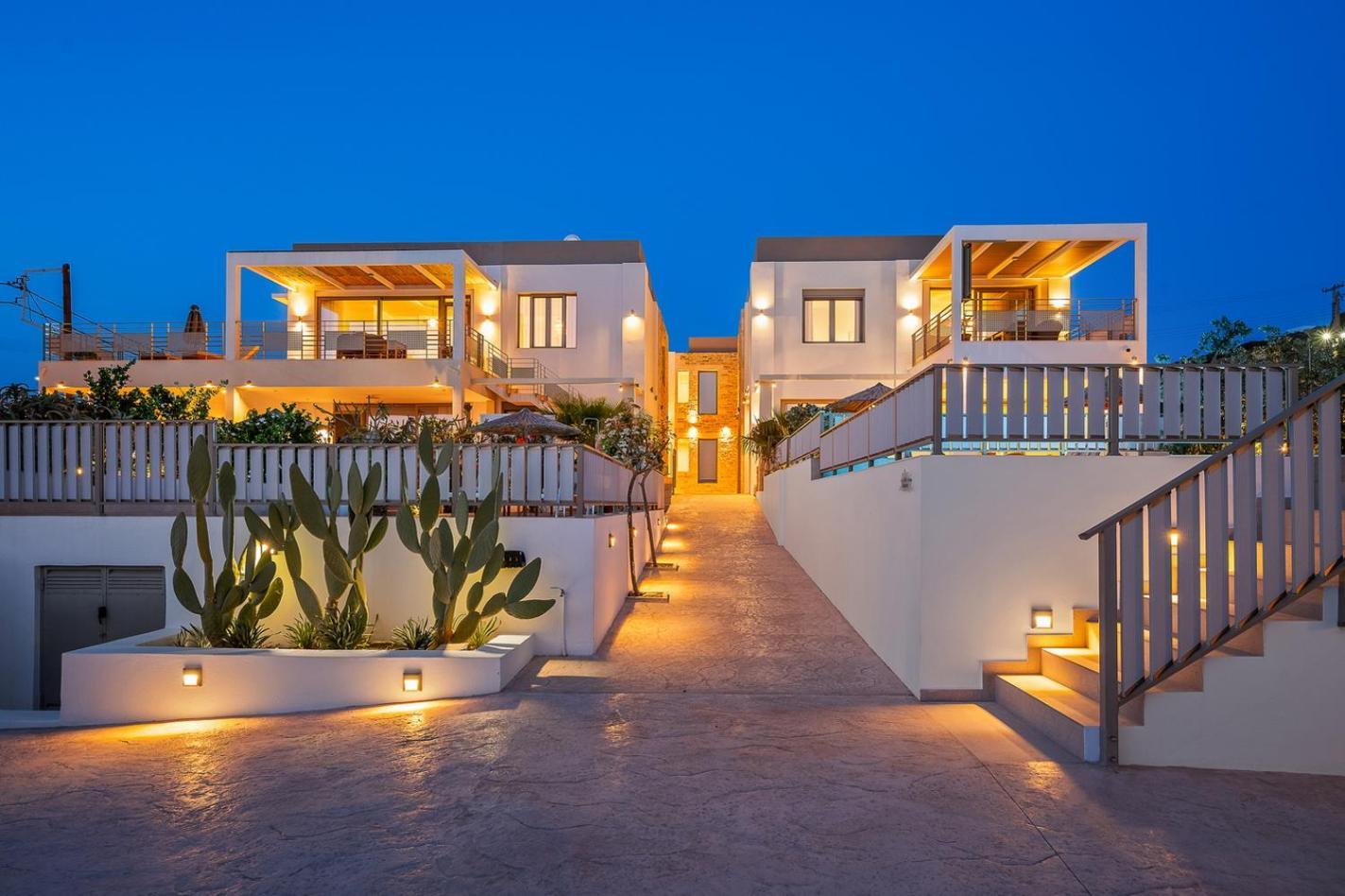 Ammokrinos Luxury Homes,150M From The Beach Kalamaki  Dış mekan fotoğraf